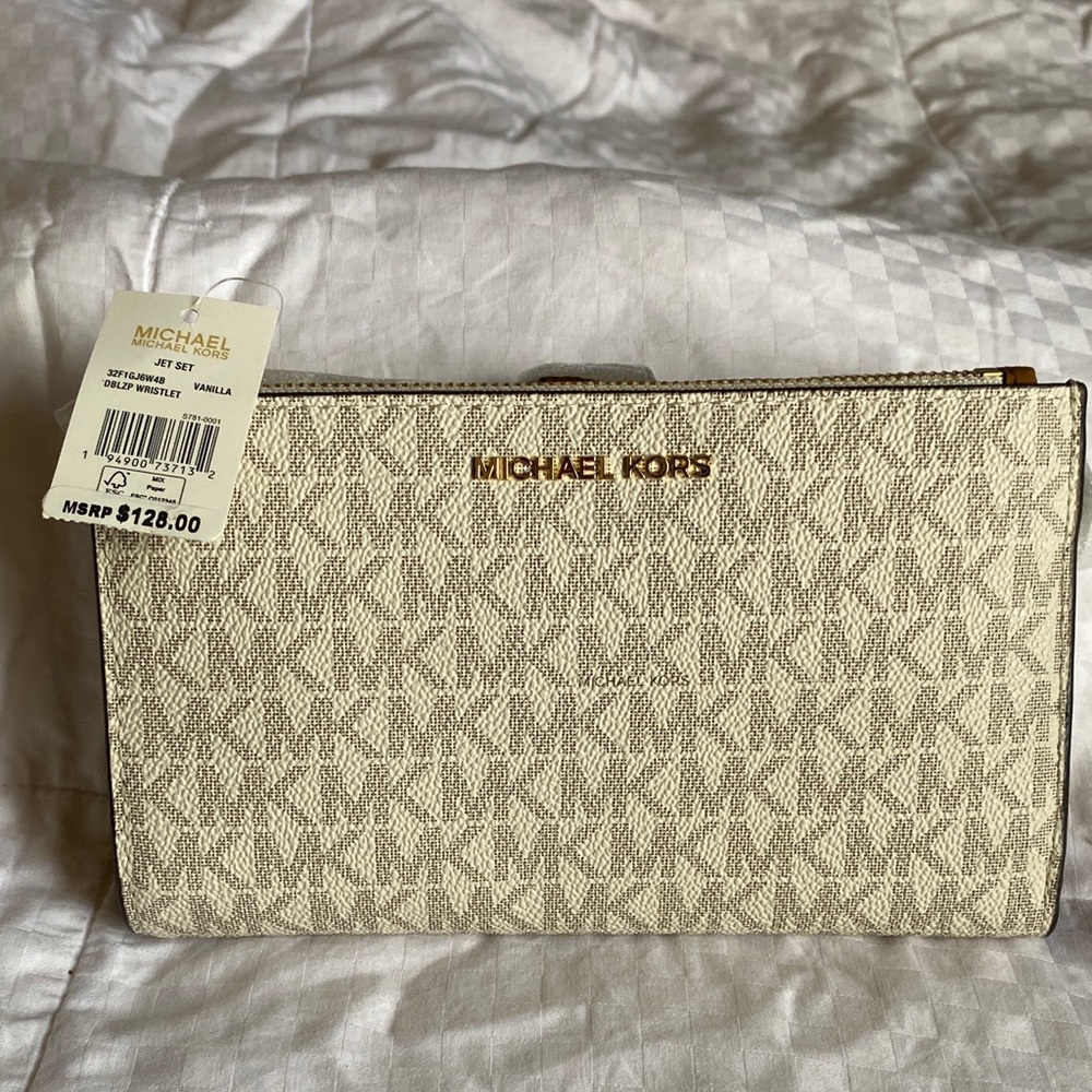 Michael Kors Beige Monogram Wallet